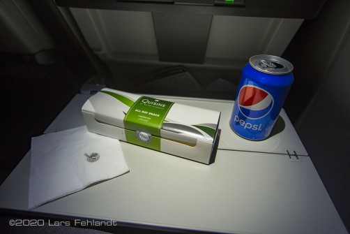 Qatar Airways Airbus A350 - auch das Essen war nicht wie gewohnt während der Covid19 Pandemie